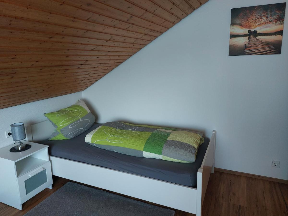 Moderne Ferienwohnung - Neu Renoviert - Ruhige Lage Waldachtal Dış mekan fotoğraf