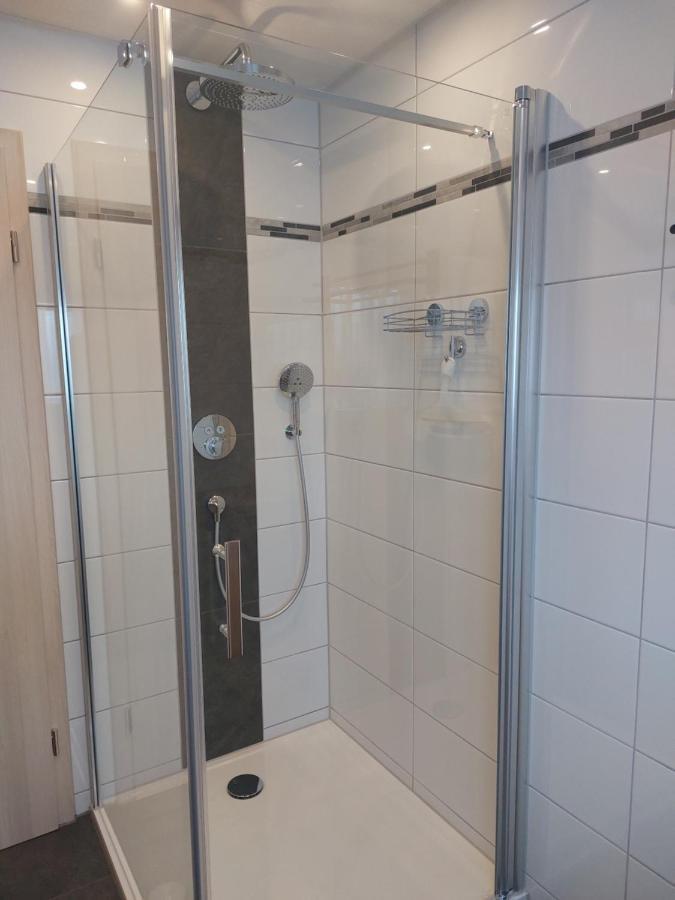 Moderne Ferienwohnung - Neu Renoviert - Ruhige Lage Waldachtal Dış mekan fotoğraf